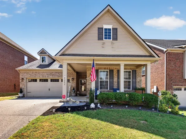 4802 Genoa Dr, Mount Juliet, TN 37122