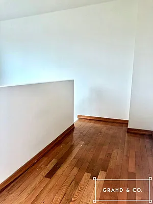 Rented by Grand & Co. | media 25