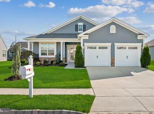 212 Montrose Ln, Williamstown, NJ 08094