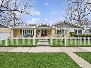 701 Lake Ave, Wilmette, IL