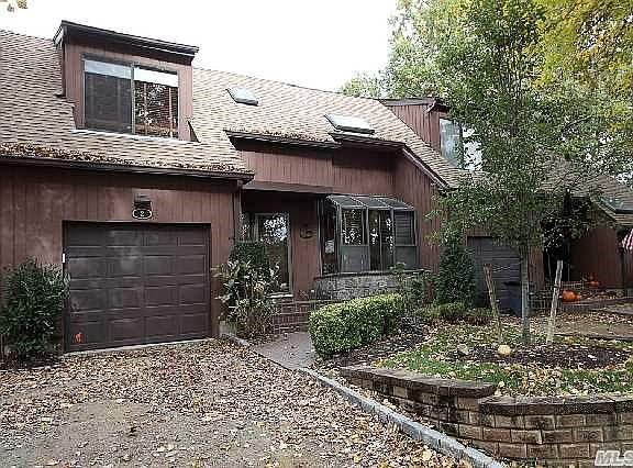 2nd image of 2 Pony Cir