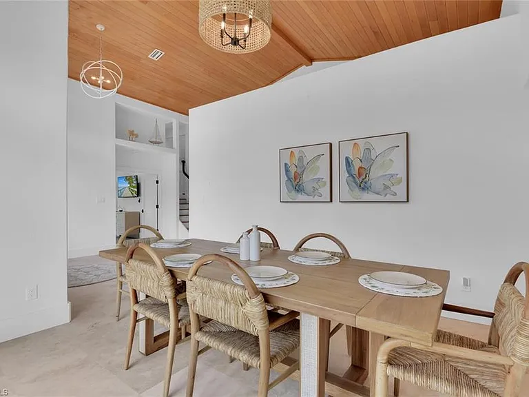 215 Mooring Line Dr — Photo 10