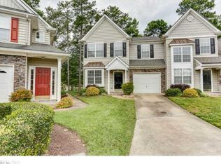 704 Sawgrass Ln, Portsmouth, VA 23703