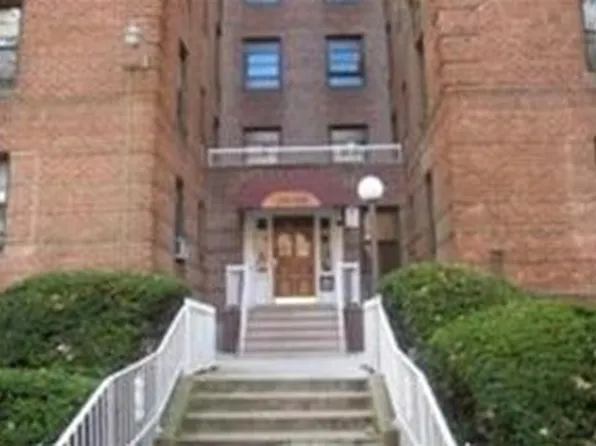 2615 Homecrest Avenue image 1 of 1