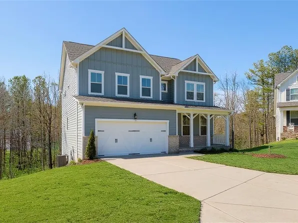 109 Laurelwood Ln, Dallas, GA 30157