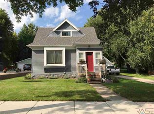 105 E Barck Ave, Luverne, MN 56156