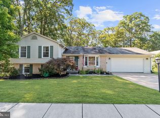 7831 Godolphin Dr, Springfield, VA 22153