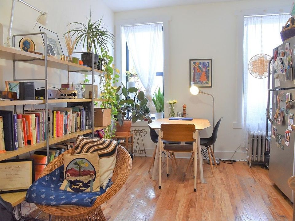 1st image of 292 Midwood St APT A6