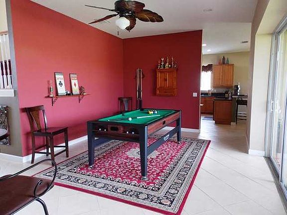 5th image of 406 Canterbury Court
