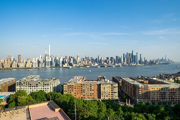 see new York つけえり 6040 Blvd East #10G in West New York, New Jersey | StreetEasy
