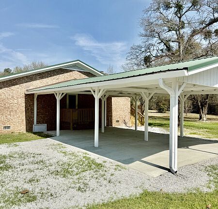 4th image of 968 Boneville Rd