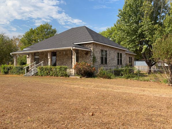 203 Main St