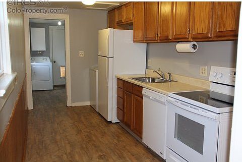4th image of 3722 Belmont Ave