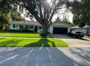 725 Tradewind Dr, North Palm Beach, FL 33408