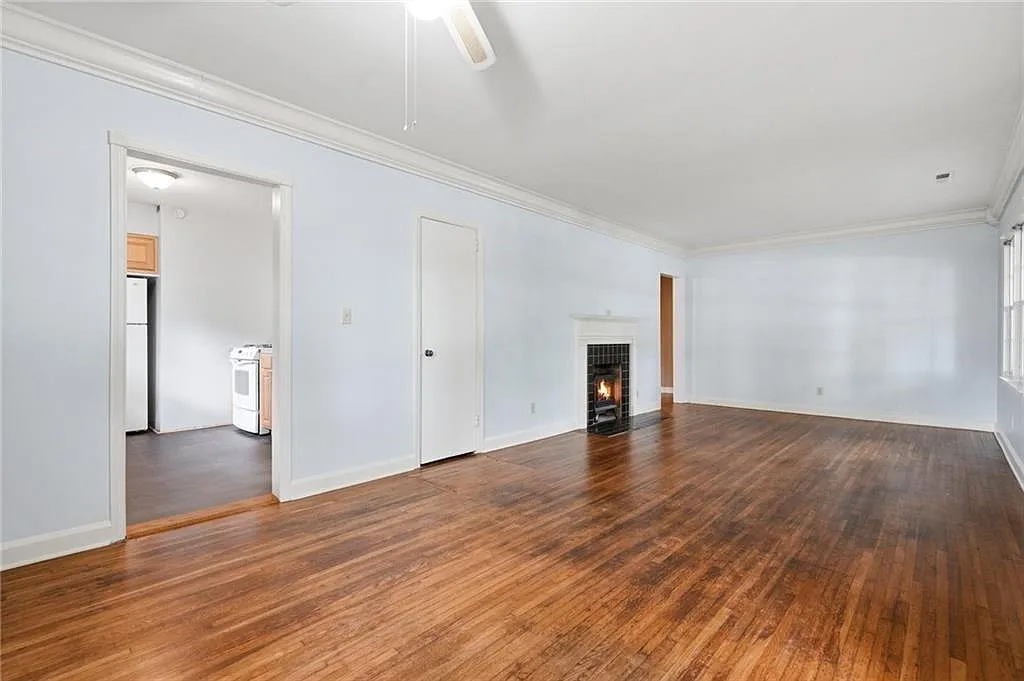2 bed, 1.0 bath, 1120 sqft, $2,595 — Photo 4