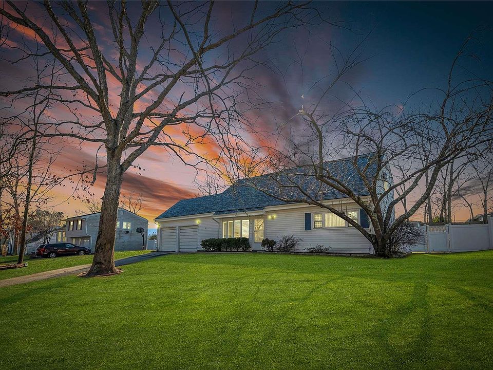 1st image of 14 Croydon Avenue
