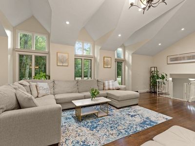 44 Eisenhower Dr, Sharon, MA, 02067