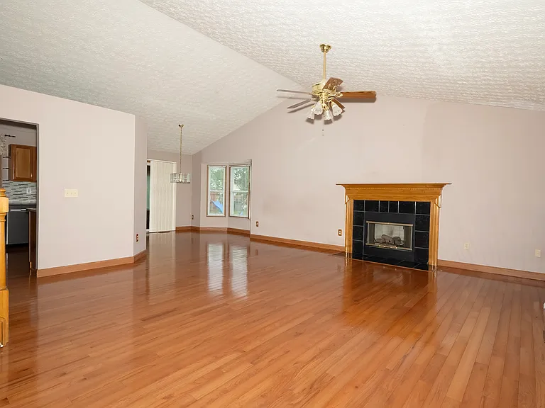 7872 Waggoner Run Dr — Photo 7