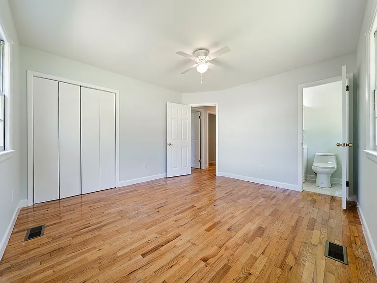 513 Mohican Trl — Photo 17