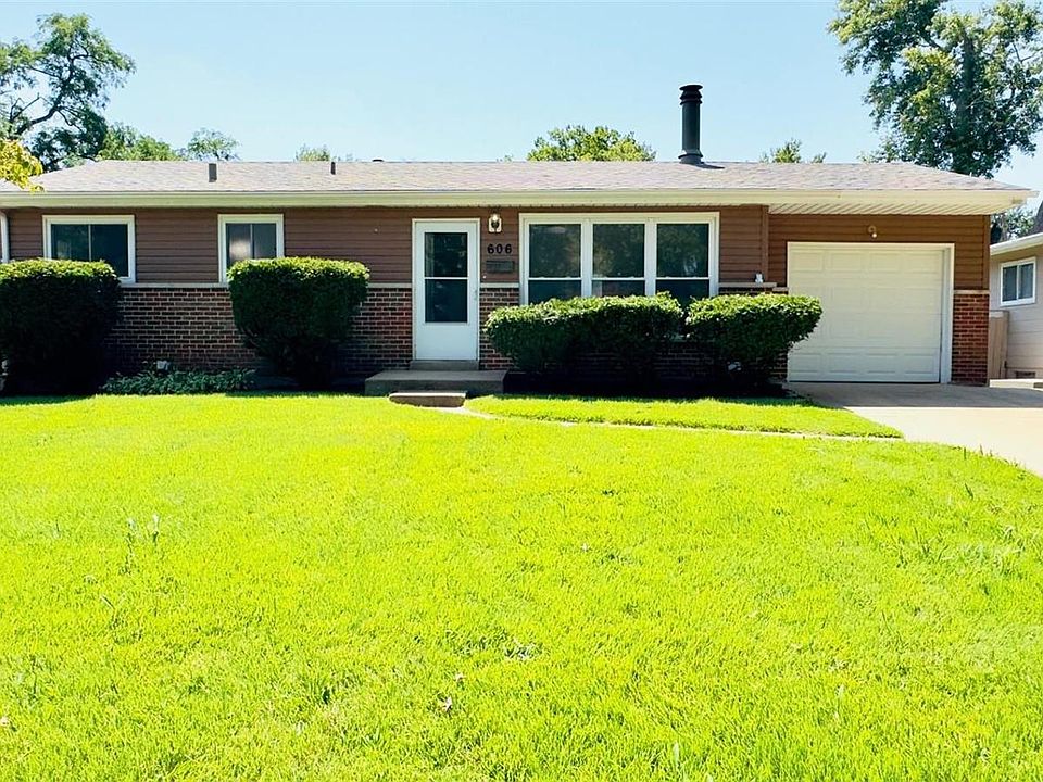1st image of 606 Lynn Haven Ln