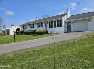 966 Fort Hunter Road, Amsterdam, NY 12010