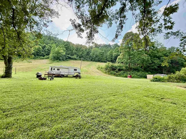 4561 Grass Run Rd, Salem, WV 26426