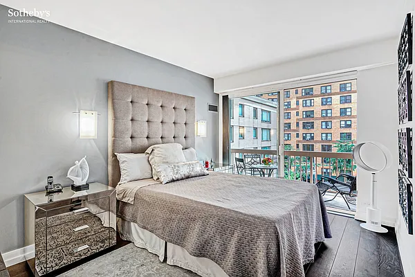 Rented by Sotheby's International Realty | media 38