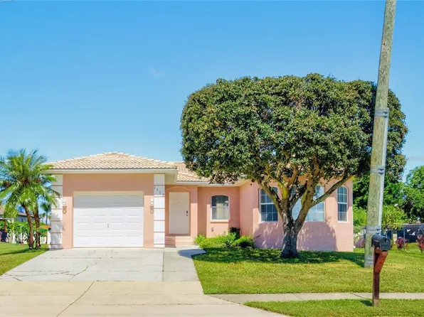 1112 21st St E, Palmetto, FL 34221