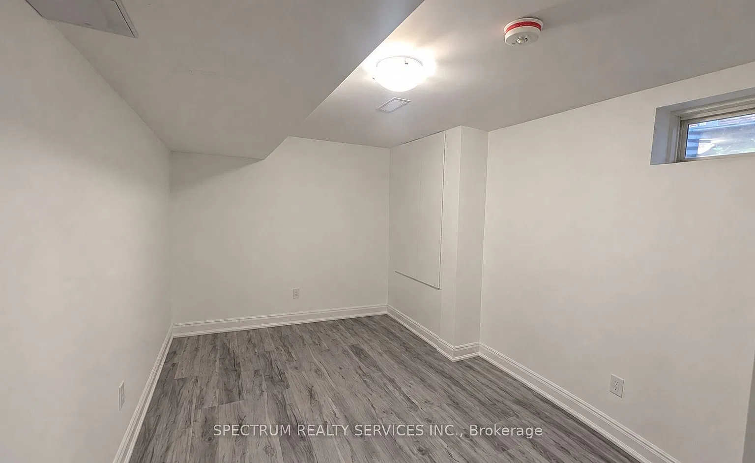 2 bed, $1,800 — Photo 4