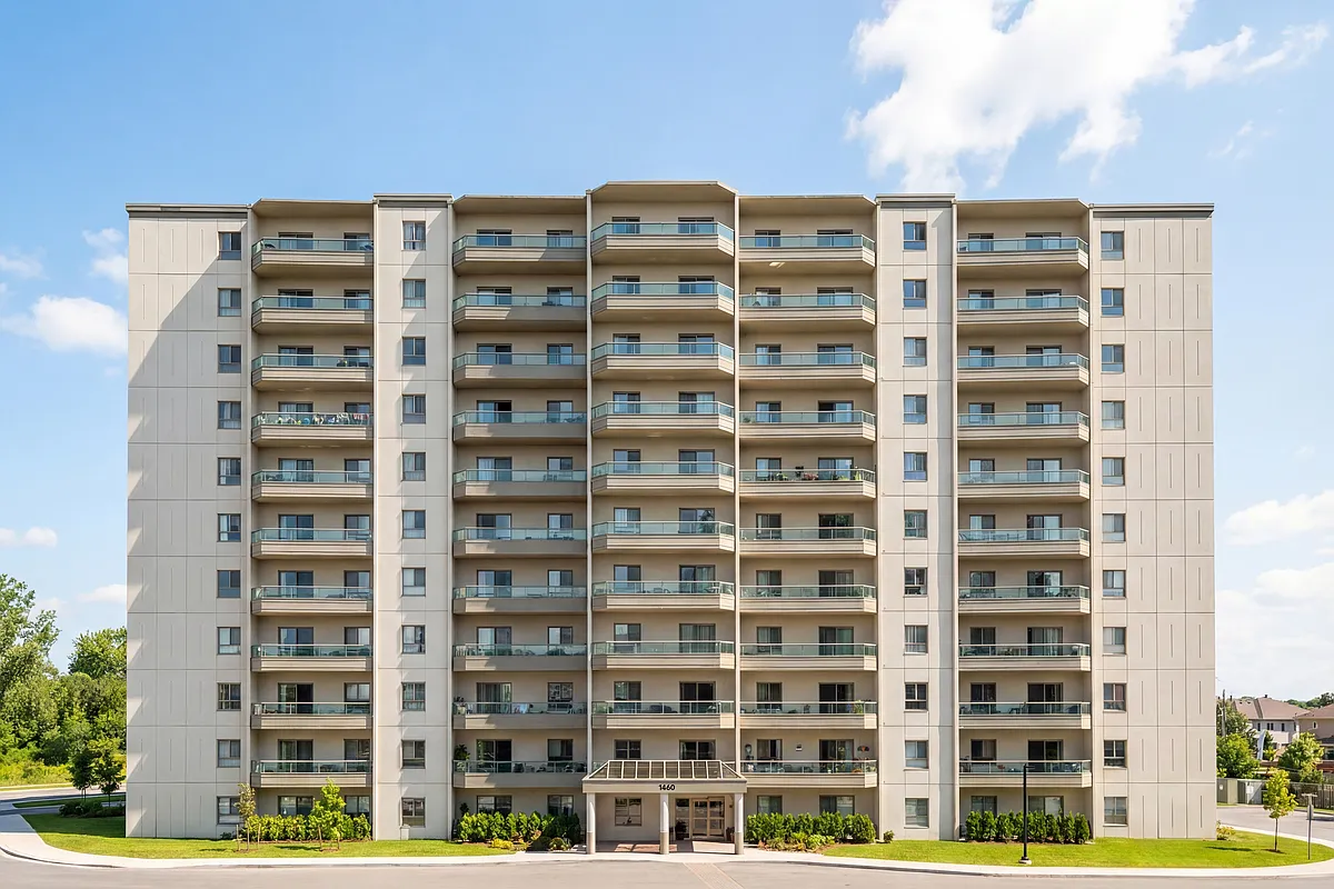 Building Photo - 1460 Beaverbrook Ave