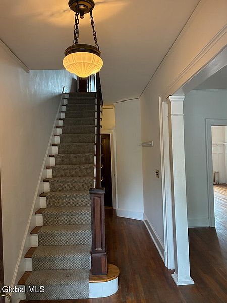 3rd image of 140 Chestnut Street
