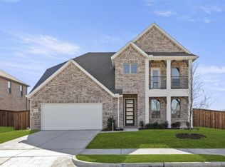 1910 Sand Springs St, Forney, TX 75126