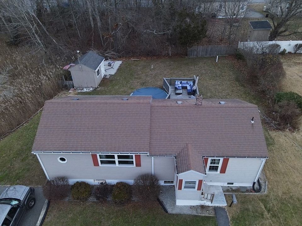 61 2nd St, Swansea, MA 02777 Zillow