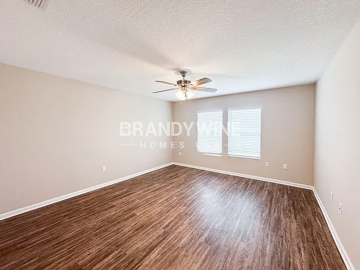 11269 Revolutionary Way — Photo 11