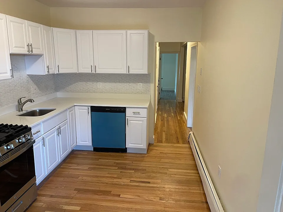 1273 Massachusetts Ave #3