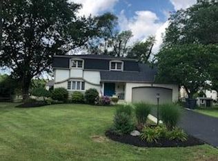 9042 Carriage Ct, Pickerington, OH