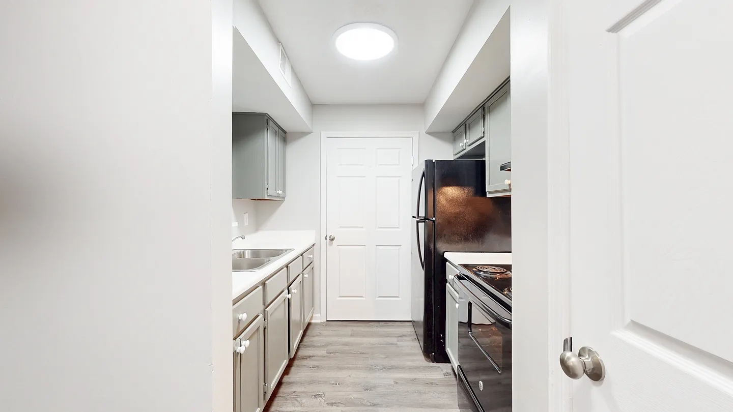 Brandy View Apartments — Photo 4