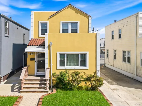 134-35 230th Street, Laurelton, NY 11413