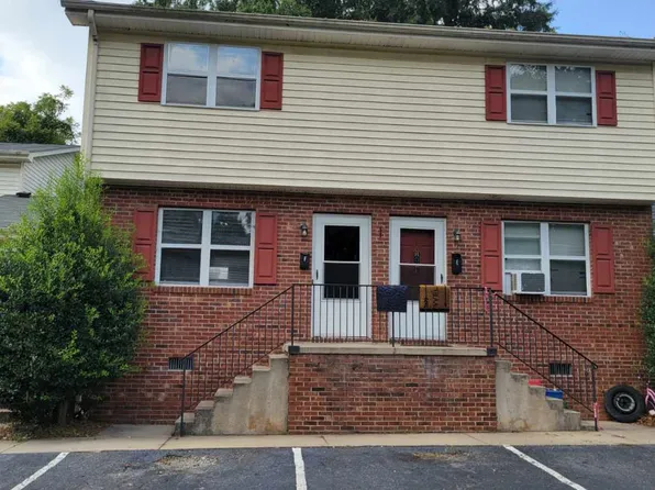 408 Memorial Park Dr, Thomasville, NC