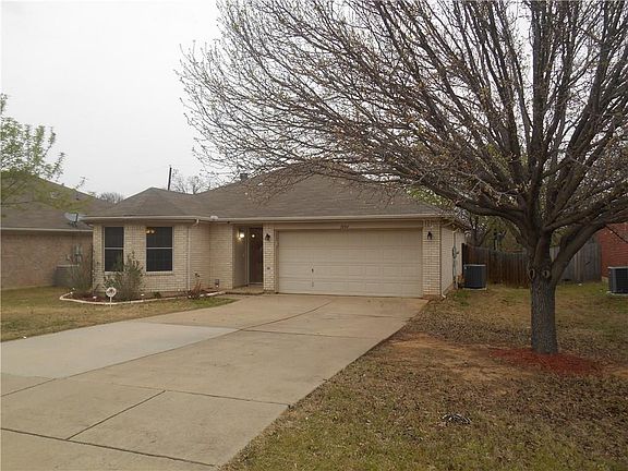 2nd image of 1804 Rybovich Ln