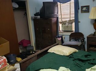 1136 Spring St, Pittston, PA 18641