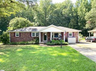 203 Florence Dr, Simpsonville, SC 29681
