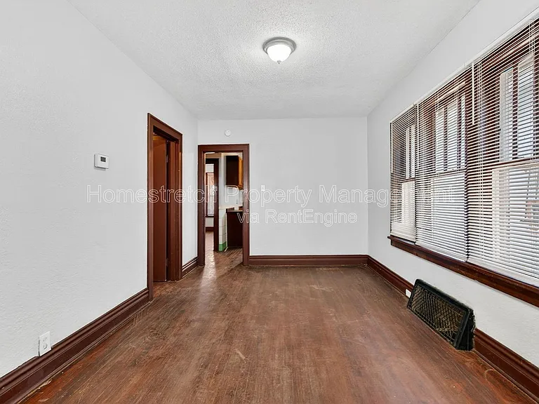 5944 Thekla Ave — Photo 11