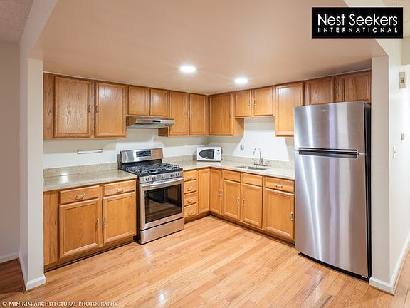 2nd image of 64 E 119th St Fl 1