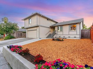 2395 Julio Ln, Santa Rosa, CA 95401