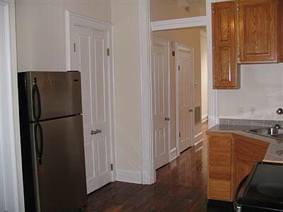 2nd image of 1343 Main St Unit 5