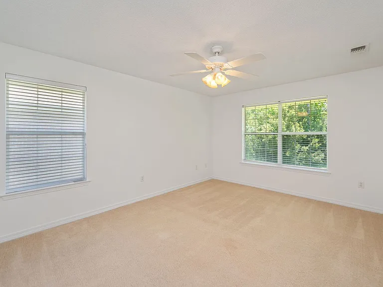 9750 Parker Lake Cir — Photo 16