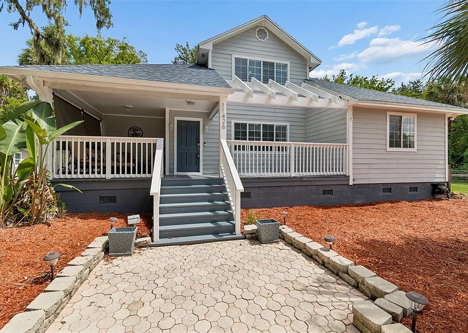 1st image of 11426 WELDON STREET