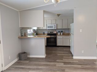 105 Linden St, Jarvisburg, NC 27947