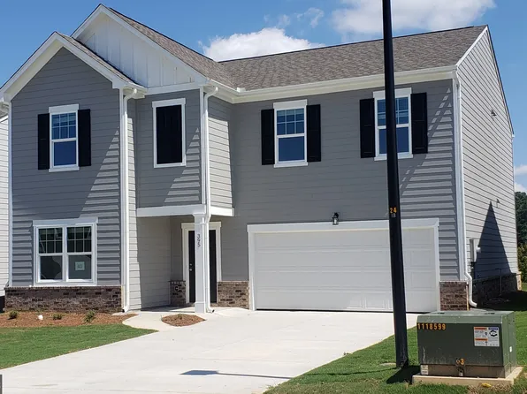 313 Hyde Park, Winder, GA 30680